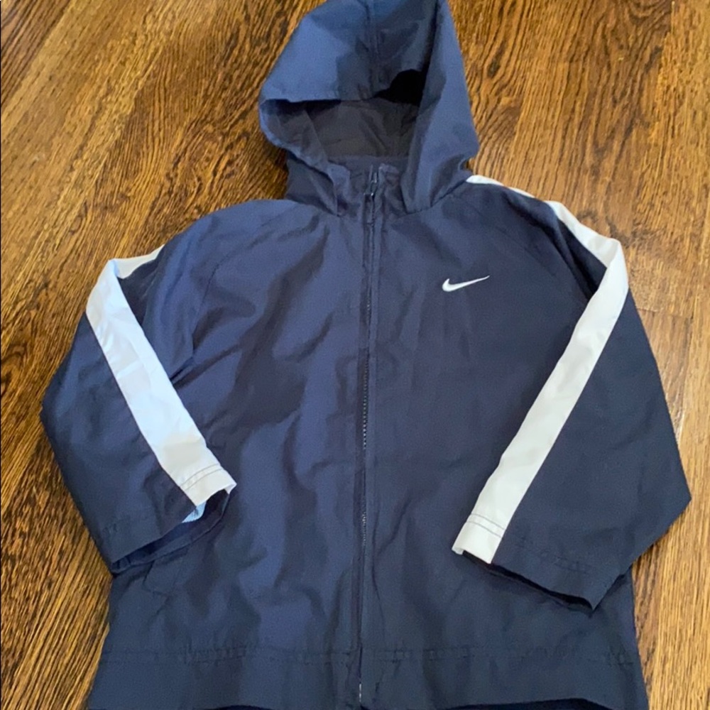 Boys Size 4T Nike Windbreaker